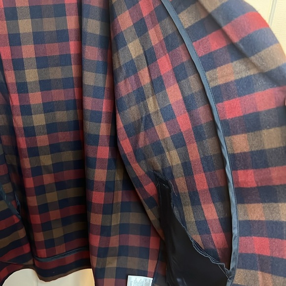 Design Lab Lord & Taylor Blazers and Suits Jacket w pockets - Picture 5 of 9